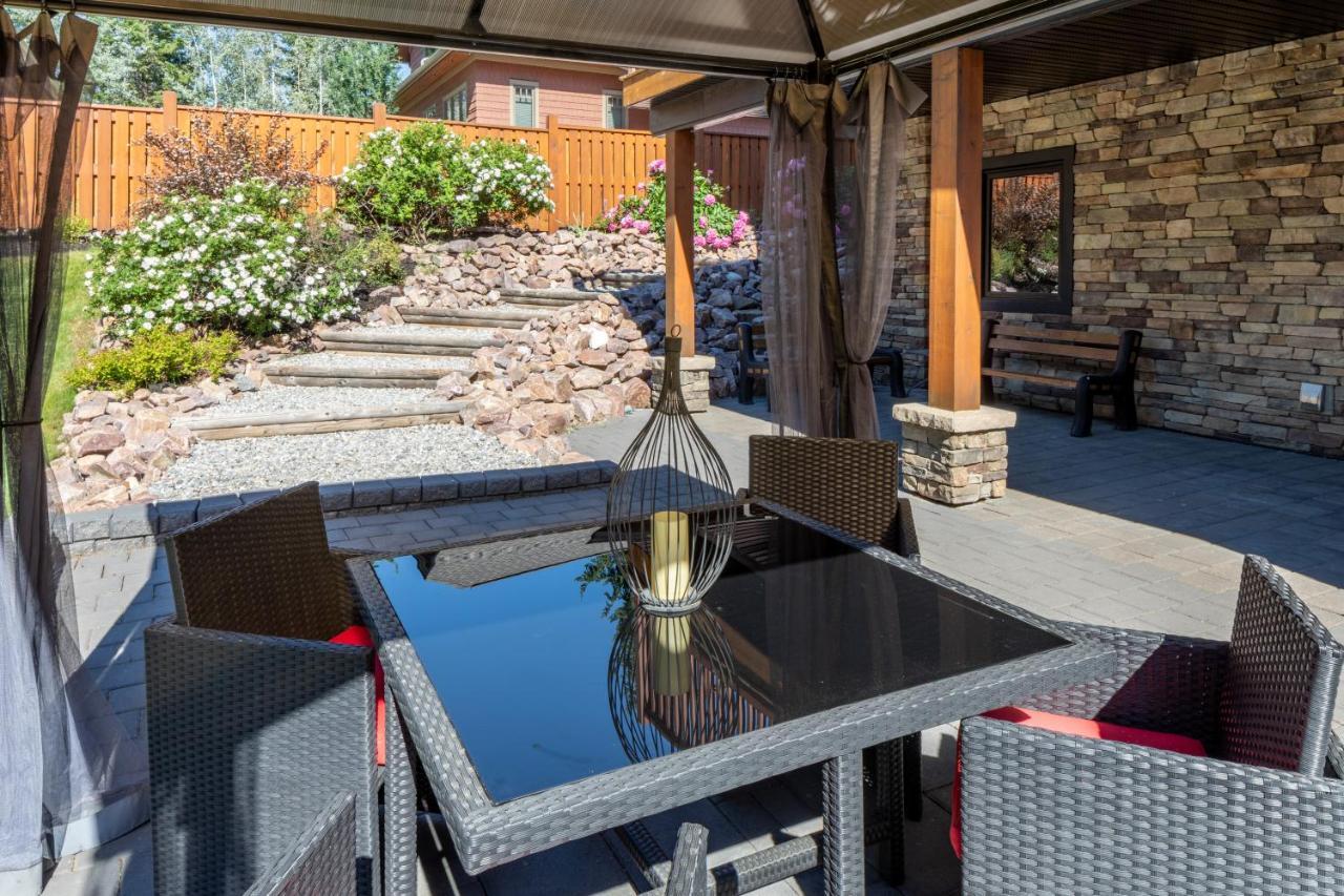 Canyon Ridge Lodge Голден Экстерьер фото