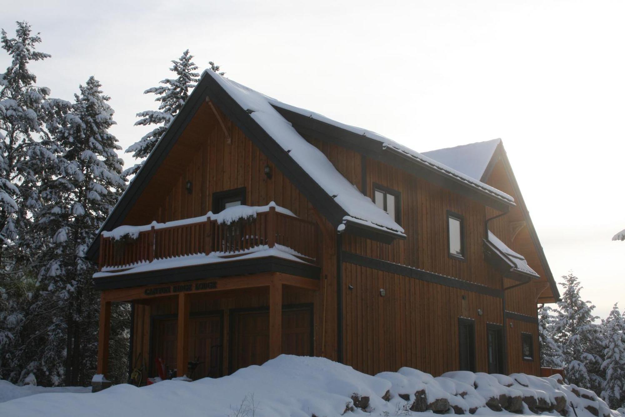 Canyon Ridge Lodge Голден Экстерьер фото